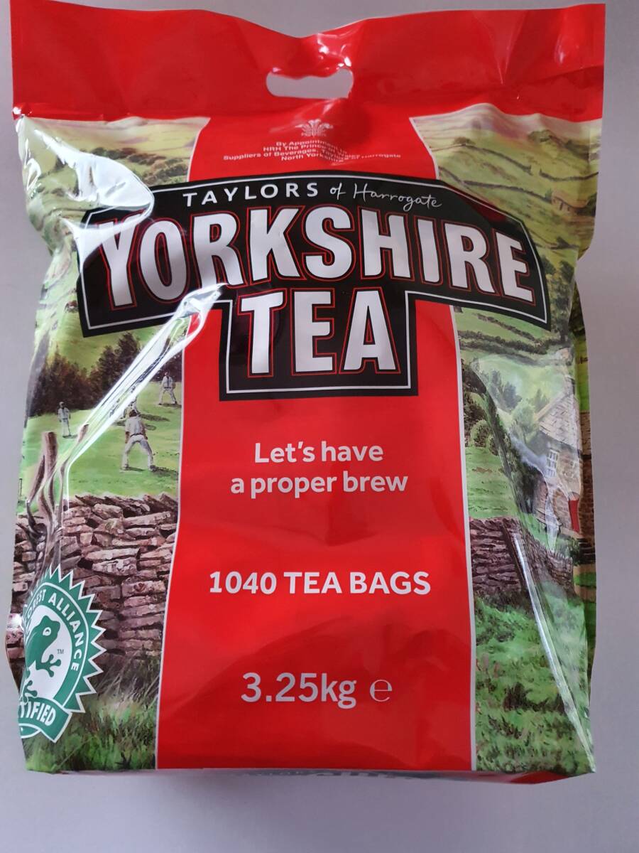 Yorkshire Tea Traditional 1040 Tea Bags 3.25 Kg (2 Pack) : :  Grocery